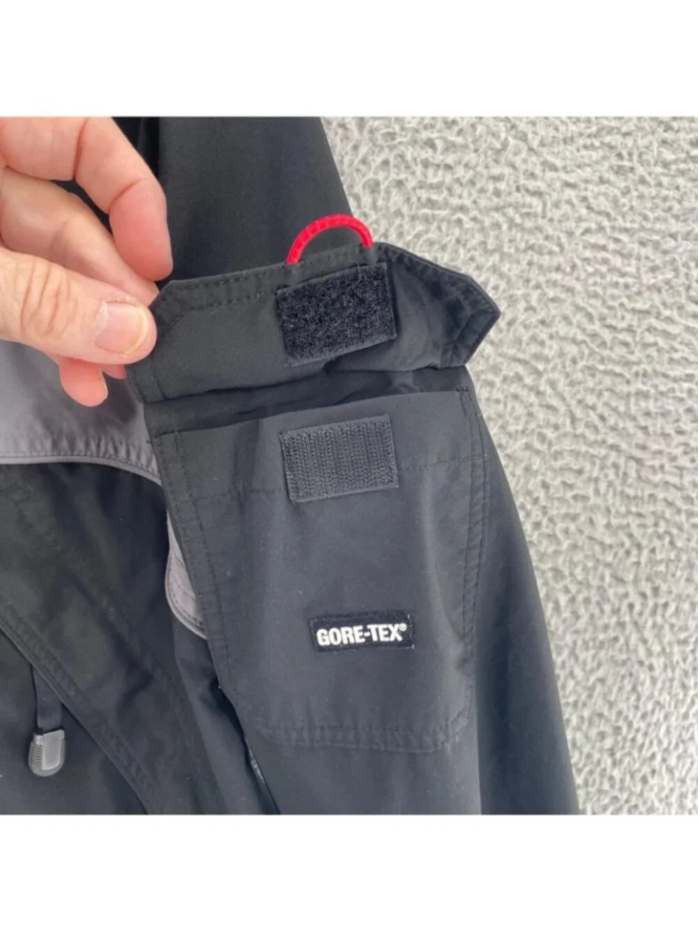 Eddie Bauer Coat Mens Medium Black EBTEK Gore Tex Hooded Weathergear Zip Pocket*
